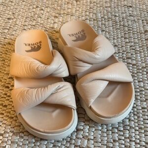 Sorel Viibe Twist Cream Sandals with Cushioned Straps, Sz 6